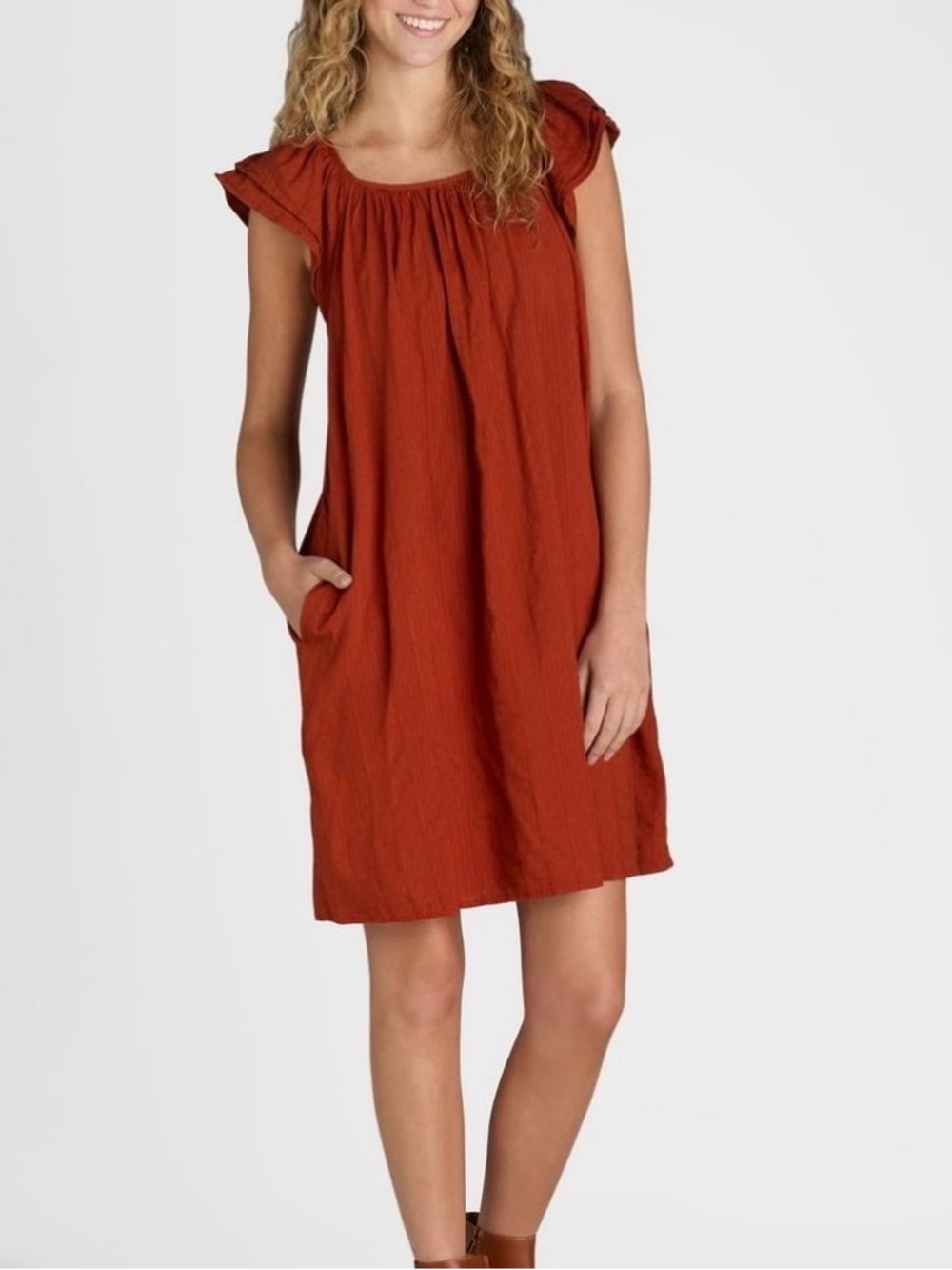 Time and Tru Rust Short Sleeve Ruffle Shift Dress.